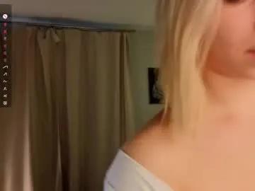 Freechat falinegelling on Chaturbate