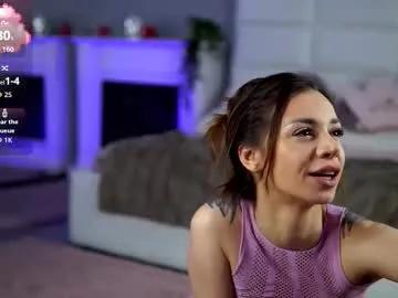 Freechat flirty_fawn on Chaturbate