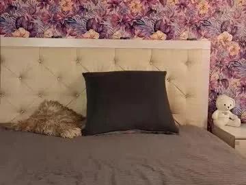 Freechat freyabyrne on Chaturbate