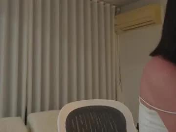 Freechat gloriamillss on Chaturbate