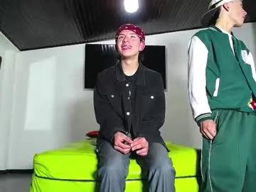 Freechat gnecos on Chaturbate