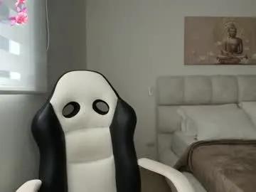 Freechat kaliffa_zoe on Chaturbate