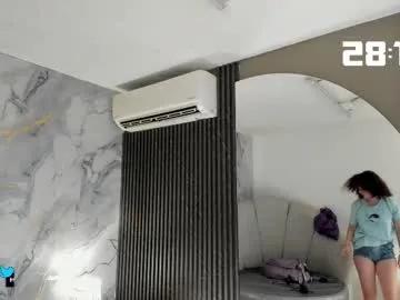 Freechat katemoss70 on Chaturbate