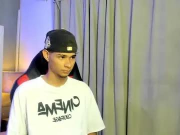 kenix_7 — Hello, welcome to my Room. SHOW CUM!! #cum #latino #findom #smoke #young [675 tokens remaining]