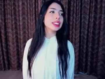 Freechat kindraevert on Chaturbate