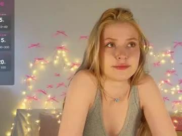 Freechat kittyloffe on Chaturbate