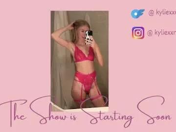 Freechat kyliexxrose on Chaturbate