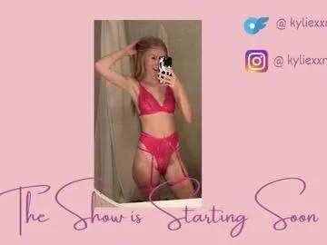 Freechat kyliexxrose on Chaturbate