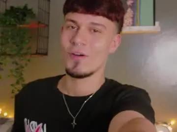 Freechat liamthunder05_ on Chaturbate