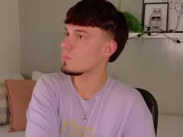 Freechat liamthunder05_ on Chaturbate