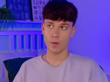 Freechat liamthunder05_ on Chaturbate