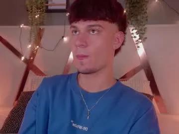 Freechat liamthunder05_ on Chaturbate