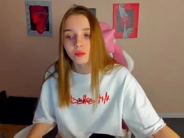 lina_reeds — sexy dance [59 tokens left] #nonude #skinny #shy #18 #braces