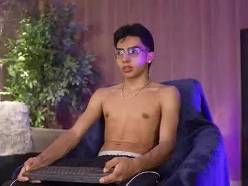 Freechat marcoyethan on Chaturbate