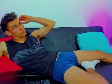 Freechat max_wild01 on Chaturbate