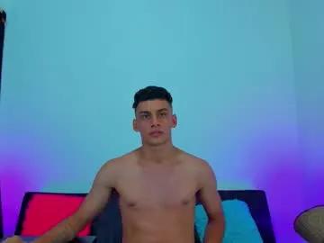 Freechat max_wild01 on Chaturbate