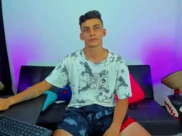 Freechat max_wild01 on Chaturbate