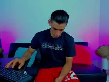 Freechat max_wild01 on Chaturbate