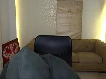 Freechat maxkaiden on Chaturbate