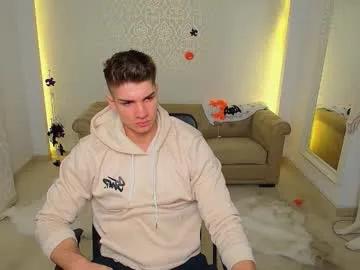 Freechat maxkaiden on Chaturbate