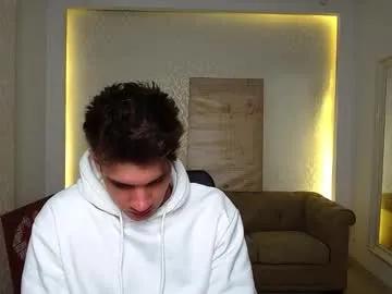 Freechat maxkaiden on Chaturbate