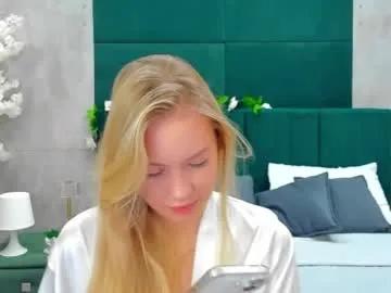 melanie_ryer — Free my tittes [0 tokens left] Hello everyone, my name is Melanie!PVT OPEN #shy  #blonde #18 #feet #ass