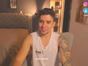 Freechat mike_montoya on Chaturbate