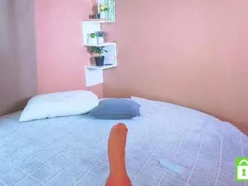 Freechat moontongue on Chaturbate