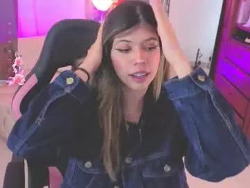 nataasha___ — GOAL: SQUIRT FOR YOU [151 tokens remaining] I'm alone and you too?Come with with me and let's have fun Wiwiwwiw #18 #anal #latina #lovense #teen