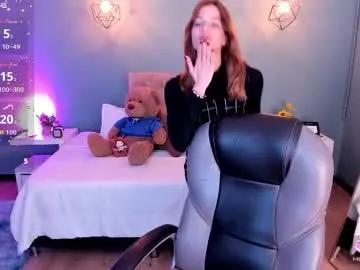 Freechat nora_vennucci on Chaturbate