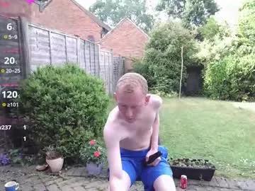 Freechat ollysparks on Chaturbate