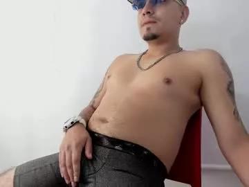 Freechat owensttone on Chaturbate