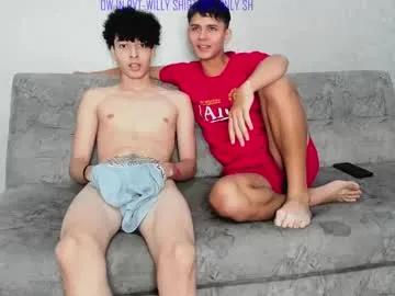 Freechat pelusos_mens on Chaturbate