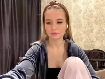 phylispinera — Goal: play guitar ! I am new here and your support is very important to me! Thank you! ^^ #teen #18 #cute #new #shy [0 tokens remaining]