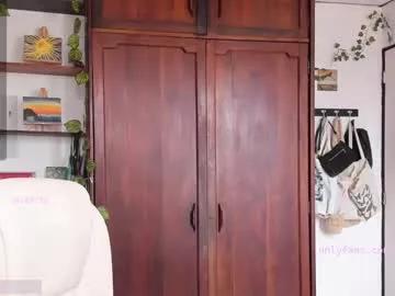 Private sexy__emma on Chaturbate