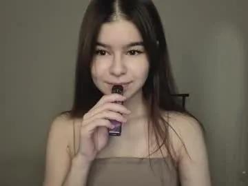 Freechat sladkoezka on Chaturbate