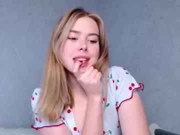 Freechat sofia_here on Chaturbate