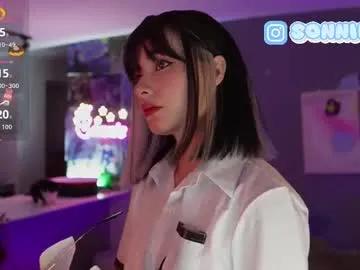 Freechat sonnie_mami on Chaturbate