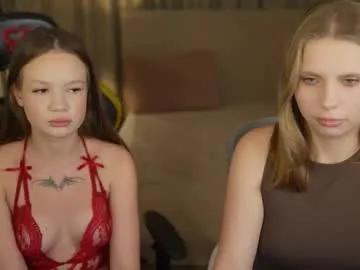 Freechat sweetdesiree_ on Chaturbate