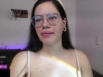velvetcrystal on Chaturbate 