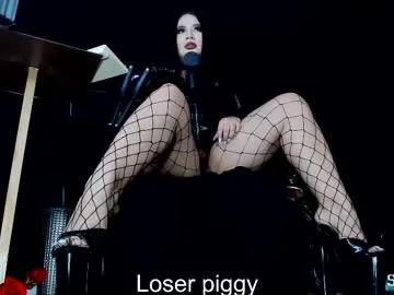 xxx_madamme on Chaturbate 