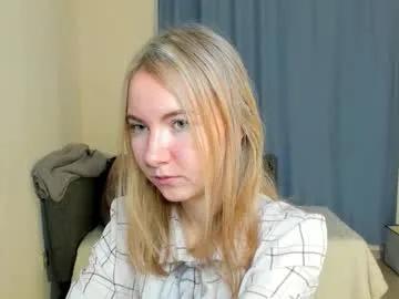 Freechat yuricazel on Chaturbate