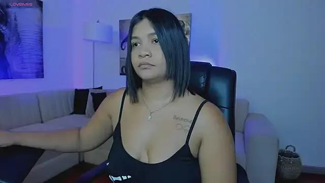 alaia7h on StripChat 