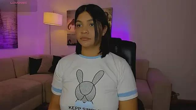 alaia7h on StripChat 