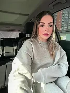 Freechat Alirawrz on StripChat