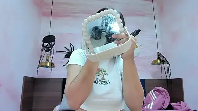 AnneDixie on StripChat 