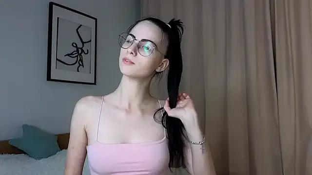 StripChat ArlineJanik is Freechat ArlineJanik — put on construction glasses