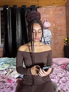 Freechat aurora_2007 on StripChat