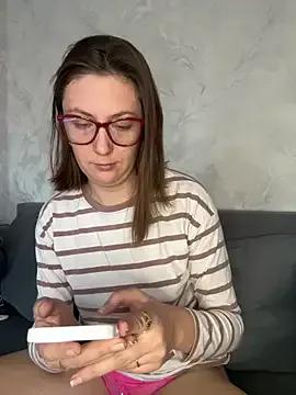 StripChat BeatriceTender is Freechat BeatriceTender — I'll show you my pussy