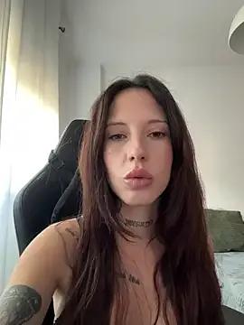 BellaGiaxx — show boobs